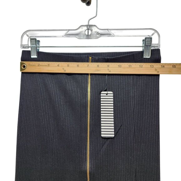 Haute Monde Black Ribbed Midi Skirt Front  Zipper Detail Adjustable Slit Size M - Picture 11 of 13